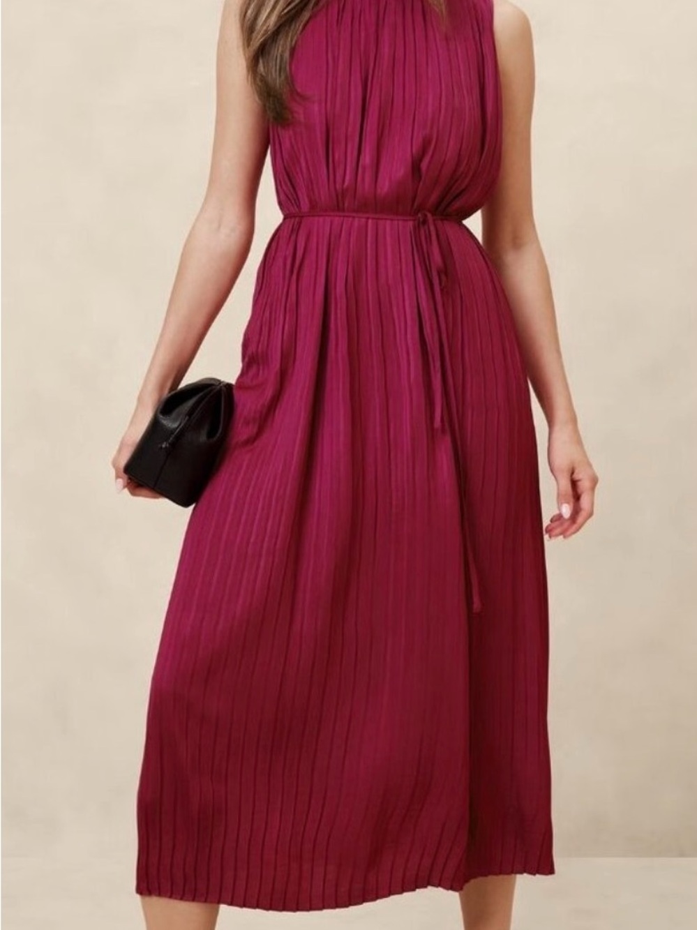 Banana Republic Sleeveless Berry Crystal Pleated Midi Dress in Berry -sz  Small